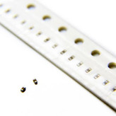 خازن 100 نانو فاراد 0402 50 ولت 10 درصد smd